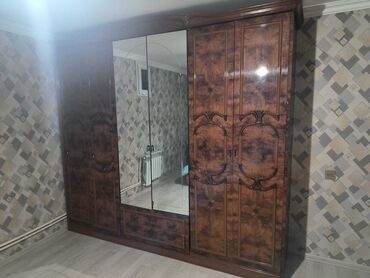Yataq otağı dəstləri: Təknəfərlik çarpayı, 2 tumba