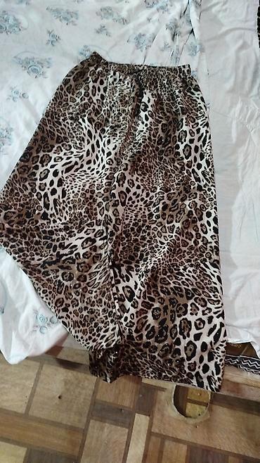Leopar naxışlı qadın şalvarı - Model: Geniş kəsimli, rahat “palazzo”