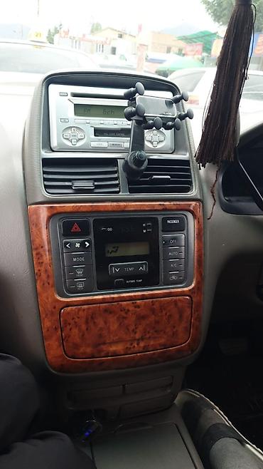 Toyota: Toyota Gaia: 2003 г., 2 л, Автомат, Бензин, Вэн/Минивэн — 3