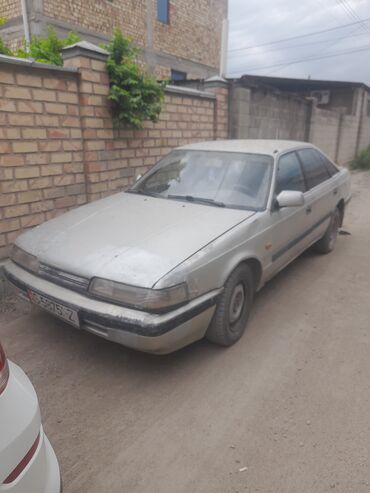 мазда 323 ba: Mazda 626: 1988 г., 2 л, Механика, Бензин, Хэтчбэк