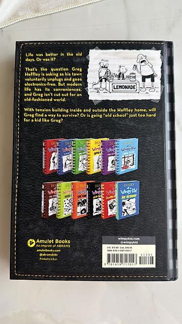 Kitablar və jurnallar: Diary of a Wimpy Kid: Old School (İngilis dilində orijinal sərt cild) — 2