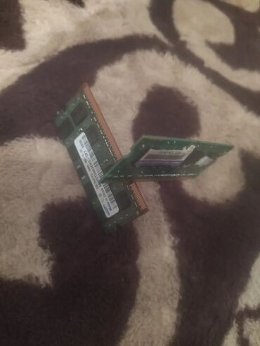 usb type c: Оперативная память, Б/у, Samsung, 2 ГБ, DDR3, Для ноутбука