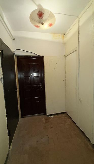 продажи: 1 комната, 35 м², 105 серия, 1 этаж, Требуется ремонт — 7
