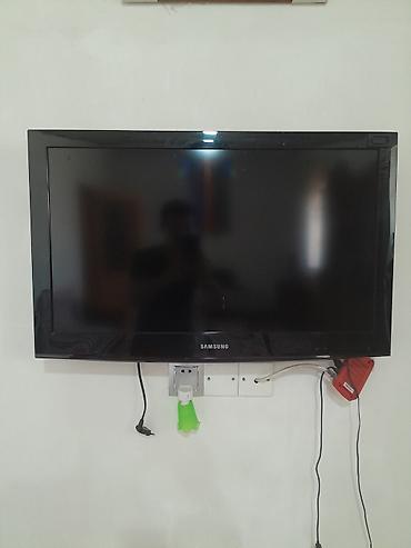 televizor 23: İşlənmiş Televizor Samsung QLED 70" 8K (7680x4320) — 1