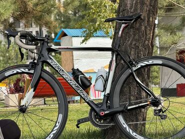 рамы для велосипедов: Продаю карбоновые калеса в новом состоянии,в любую шоссейную раму, О