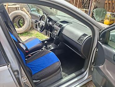 6 дыр: Volkswagen Polo: 2009 г., 1.6 л, Кол менен иштөөчү, Бензин, Хетчбек — 7