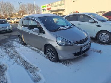 Honda: Honda Fit: 2005 г., 1.3 л, Вариатор, Бензин, Хэтчбэк