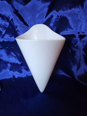 Ostalo posuđe: Porcelanska nova posuda za pomfrit,sladoled itd. sa stalkom — 9