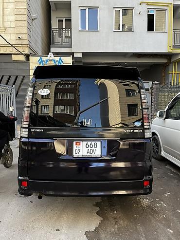 Honda: Honda Stepwgn: 2004 г., 2 л, Автомат, Бензин, Минивэн — 4