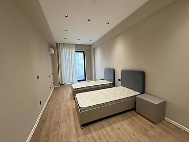 bina ev menzil: 5 otaqlı, Yeni tikili, 173 kv. m — 8
