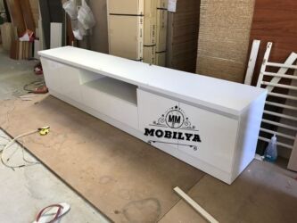 TV altlığı: Yeni, Düz TV altlığı, Polkalı, Laminat, Azərbaycan — 9