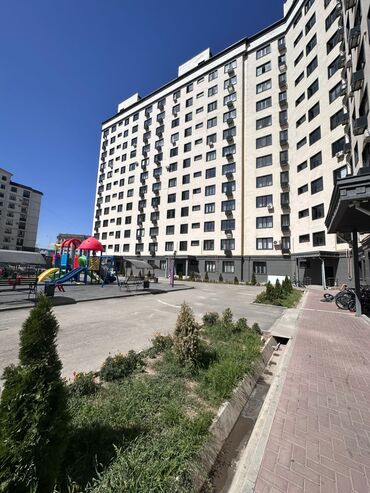 3 комнатная квартира 104 серии бишкек: 3 комнаты, 140 м², Элитка, 2 этаж, Дизайнерский ремонт