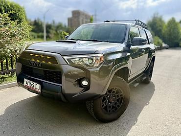 off roud: Toyota 4Runner: 2020 г., 4 л, Автомат, Бензин, Внедорожник — 3