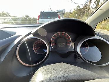 пароги на фит: Honda Fit: 2010 г., 1.5 л, Автомат, Бензин, Хэтчбэк — 5