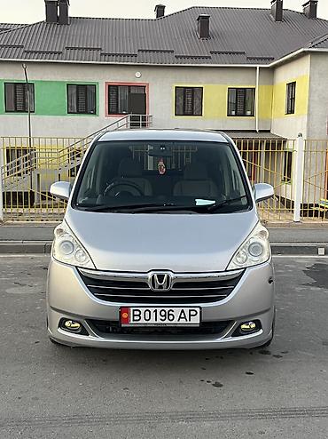 дверь нексия 2: Honda Stepwgn: 2005 г., 2 л, Автомат, Бензин, Минивэн — 2