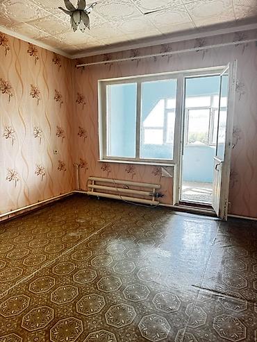 Продажа квартир: Срочно 2 ком квартира сатылат 105 серия 5 этаж Кулатов 14 — 2