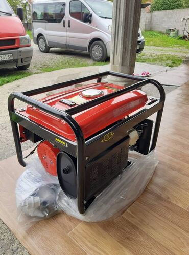 Agregati: Agregat za struju "ROYAL KRAFT" PROFESIONAL Benzinac 6L-12H 9.5kw 3 — 6
