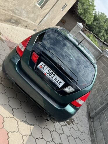 Suzuki: Suzuki Liana: 2001 г., 1.6 л, Механика, Бензин, Хэтчбэк