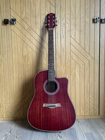 акустическая гитара для новичка: Акустическая гитара от Flight из красного дерева. Совсем новая, мало