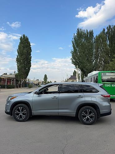 range over: Toyota Highlander: 2016 г., 3.5 л, Автомат, Бензин, Внедорожник — 7