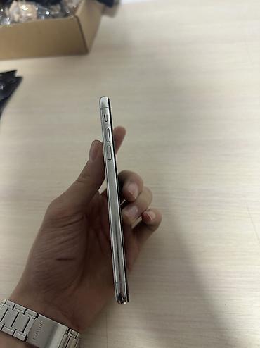 Apple iPhone: IPhone Xs, Б/у, 64 ГБ, White Titanium, Защитное стекло, 86 % — 8