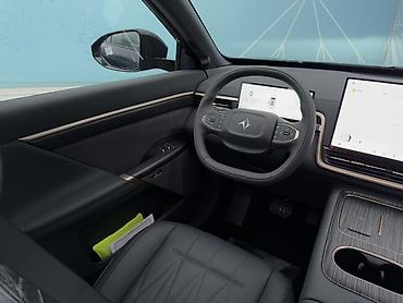 Dongfeng: Dongfeng : 2025 г., 1.5 л, Автомат, Электромобиль, Кроссовер — 9