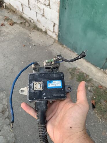 Тормозная система: Hyundai avtomobilləri üçün nəzərdə tutulmuş radiator idarəetmə modulu