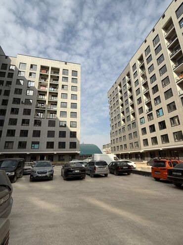 сдаю помещение токмок: 2 комнаты, 584 м², Элитка, 10 этаж, ПСО (под самоотделку)