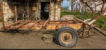 uprilo: Poluprikolica/prikolica – gvozdeni ram sa osovinom - Masivan čelični — 2