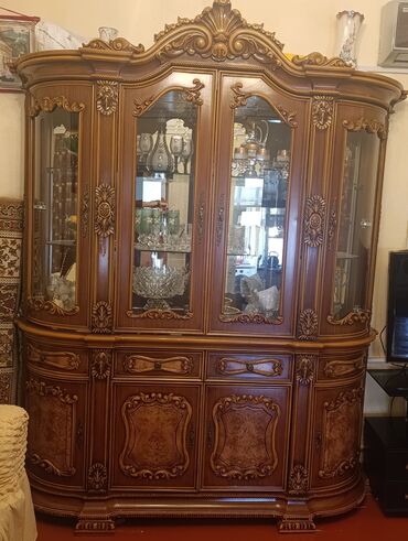 Açılan, 4 qapılı Bufet