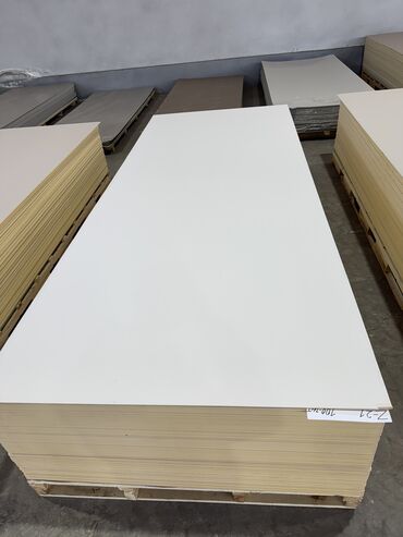 Стеновой гипсокартон: Бамбуковые панели для стен Размер: 3 м × 1,22 м Толщина: 5 мм — 16