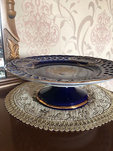 Tort və şiriniyyat qabı, rəng - Mavi