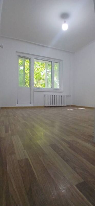 дом на квартиру обмен: 1 комната, 35 м², 105 серия, 1 этаж, Евроремонт