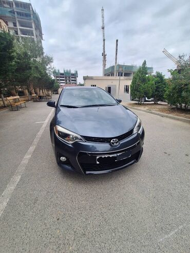 karola: Toyota Corolla: 1.8 l | 2014 il Sedan