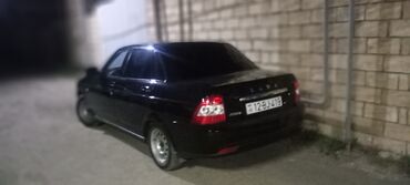 volkswagen 3 2: VAZ (LADA) Priora: 1.6 l | 2017 il | 113000 km Sedan