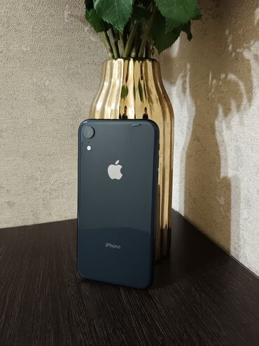 Apple iPhone: IPhone Xr, Б/у, 128 ГБ, Черный, 86 %