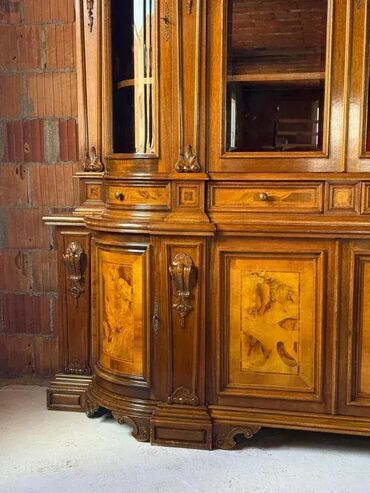 Stilske garniture: Stilska trpezarija - UVOZ ITALIJA 🇮🇹✨ Velika vitrina, komoda, sto sa — 12