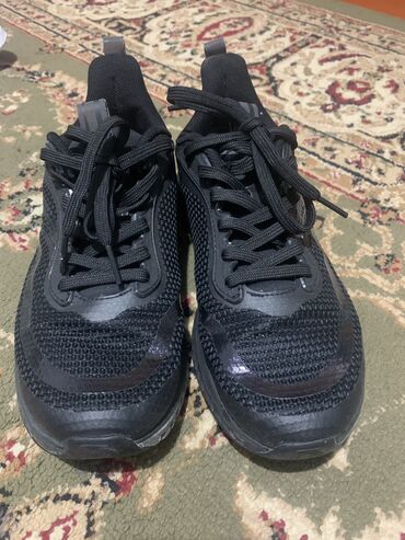 Кроссовки и спортивная обувь: Женские кроссовки на гелевей подошве Бренд ANTA, 36 размер В отличном