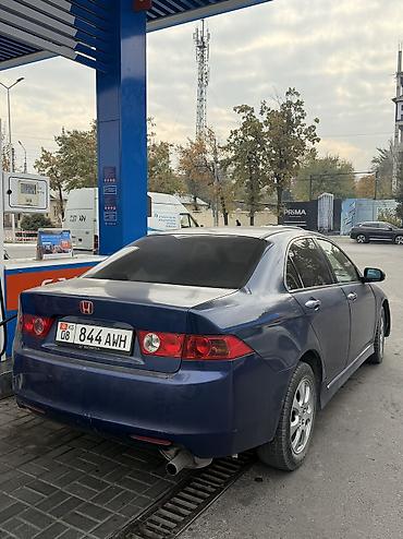 Продажа авто: Honda Accord: 2003 г., 2 л, Механика, Бензин, Седан — 3