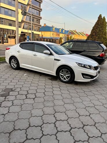 Kia: Kia K5: 2010 г., 2 л, Автомат, Бензин, Седан