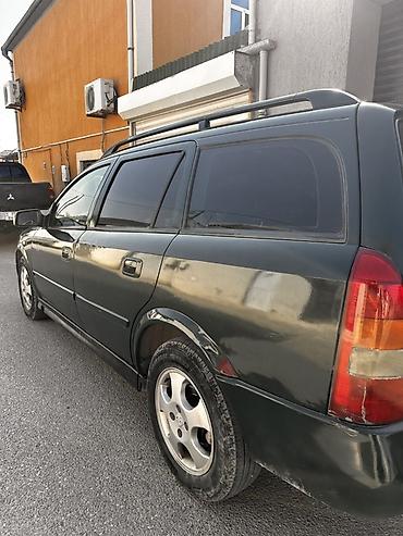 arxa yay: Opel Astra: 1.6 l | 1999 il Universal — 7
