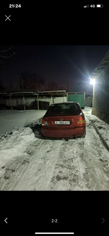 Toyota: Toyota Corolla: 2005 г., 1.6 л, Механика, Бензин, Седан