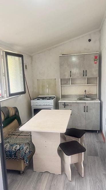 30000сом квартира: 50 м², 3 комнаты — 7