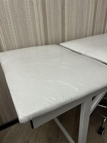 Salon, tibbi mebel: Kusetka + taburet birlikde Kosmetoloji qatlanmayan kusetka — 4