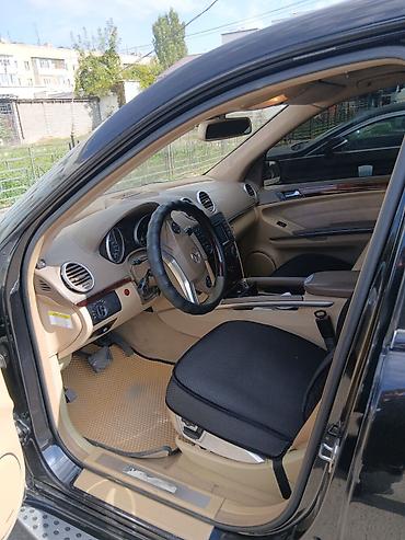 чехол на подлокотник: Mercedes-Benz GL-Class: 2008 г., 5.5 л, Автомат, Бензин, Внедорожник — 3