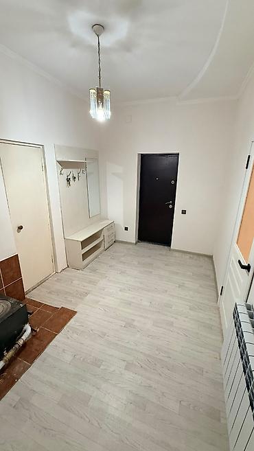 Продажа коттеджей и домов: 🏡 **Продается кирпичный дом в ж/м Ак-Орго, Бишкек** 🛏️ 4 комнаты | 📐 — 12