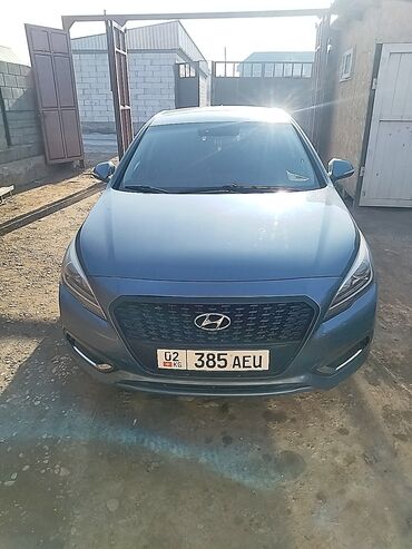 автомобиль жук: Hyundai Sonata: 2016 г., 2 л, Автомат, Гибрид, Седан