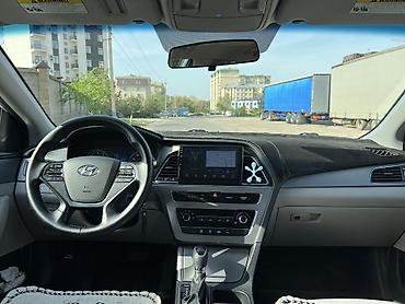 spark 2017: Hyundai Sonata: 2017 г., 2.4 л, Автомат, Бензин, Седан — 10