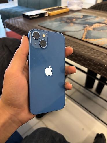 iphone 13 sat: IPhone 13, 128 GB, Göy, Zəmanət, Simsiz şarj, Face ID — 2