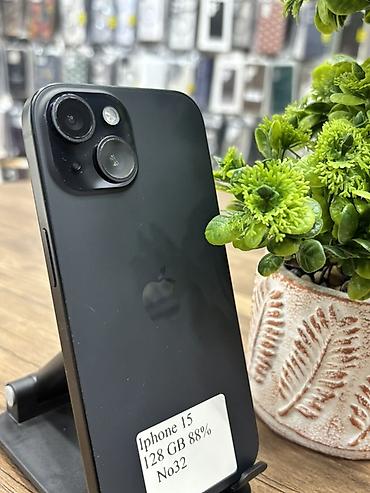 iphone 15 sadə: IPhone 15, 128 GB, Qara, Simsiz şarj — 1